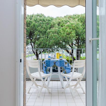 Jesolo Beach! Fronte Mare - Piscina Park E Posto Spiaggia Inclusi Exterior photo
